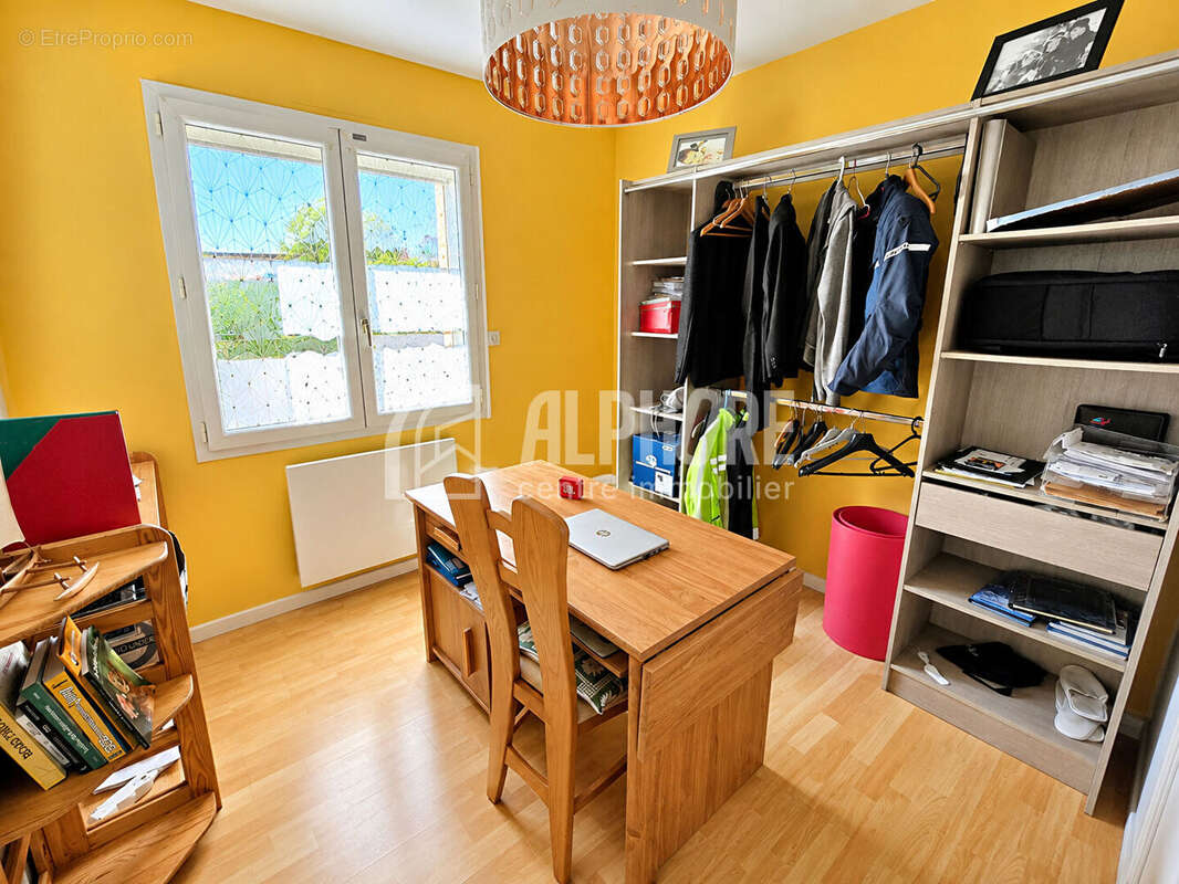 Maison plain-pied Bouguenais - Les Couëts 5 pièce(s) 87.5 m2 - photo 8