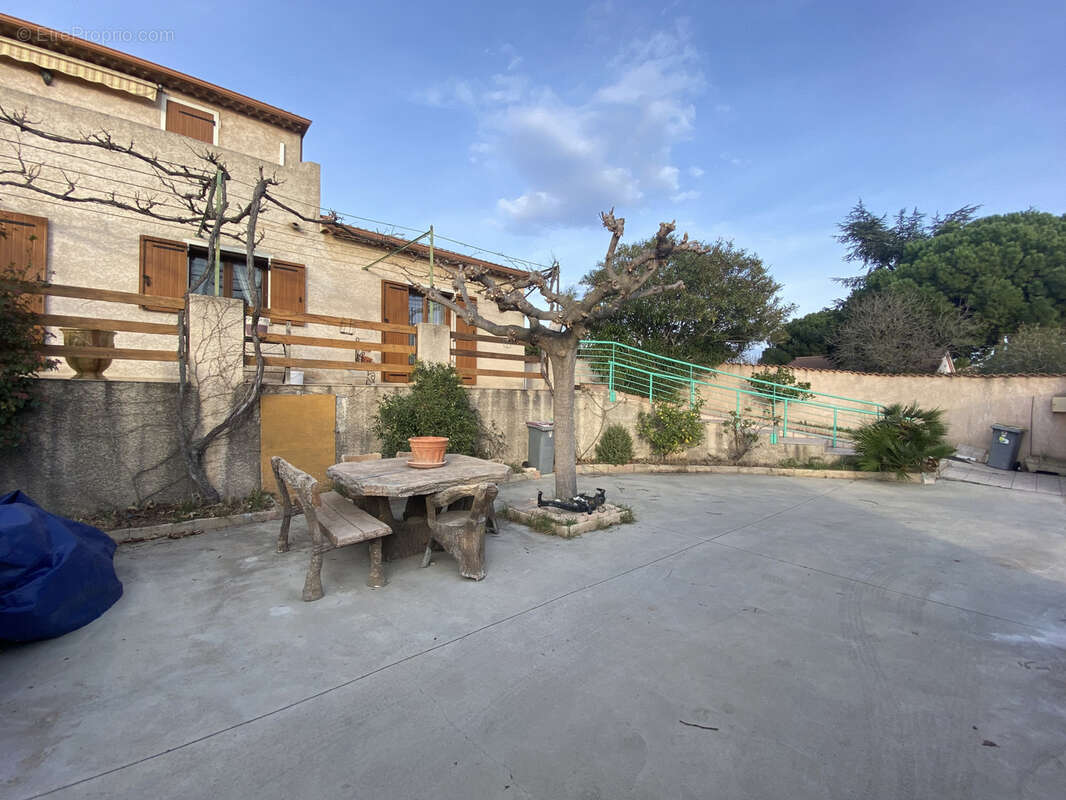 Maison à VIAS