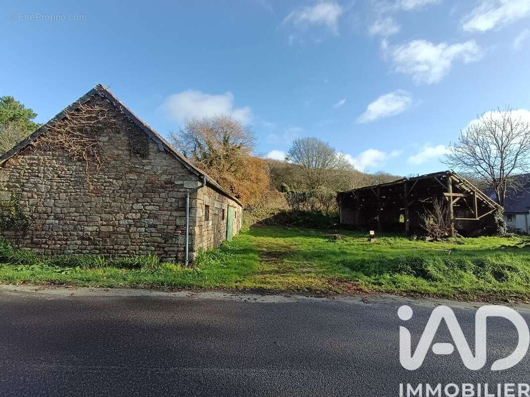 Photo 2 - Maison à LOCRONAN