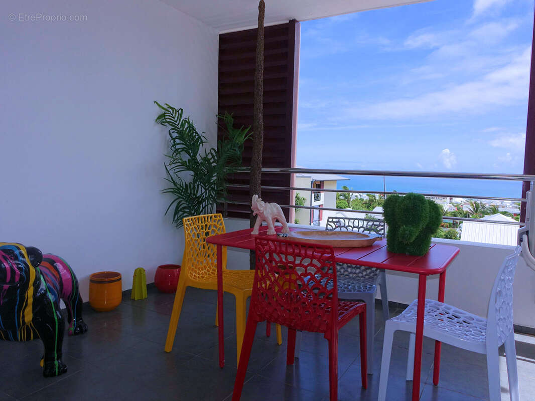 Appartement à SAINT-DENIS