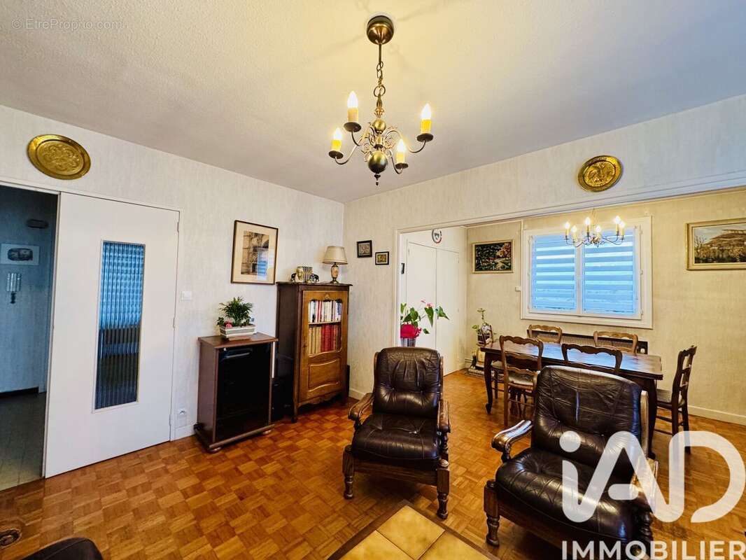 Photo 8 - Appartement à ROANNE