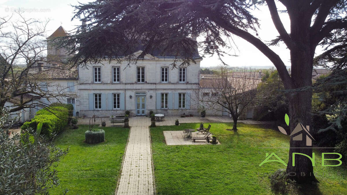 Maison à LORIGNAC