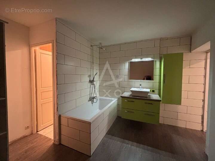 Maison 3 chambres + bureau  Centre-ville  DPE C - photo 5