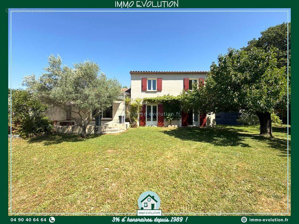 Maison à CAMARET-SUR-AIGUES