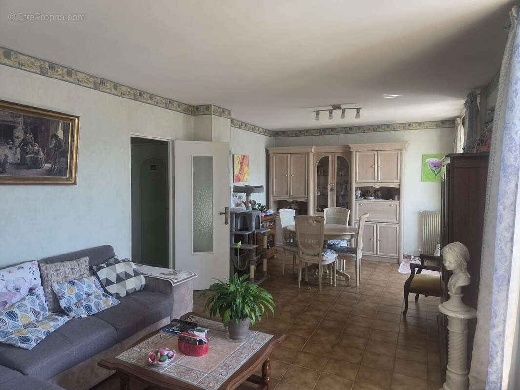 Appartement à MARIGNANE