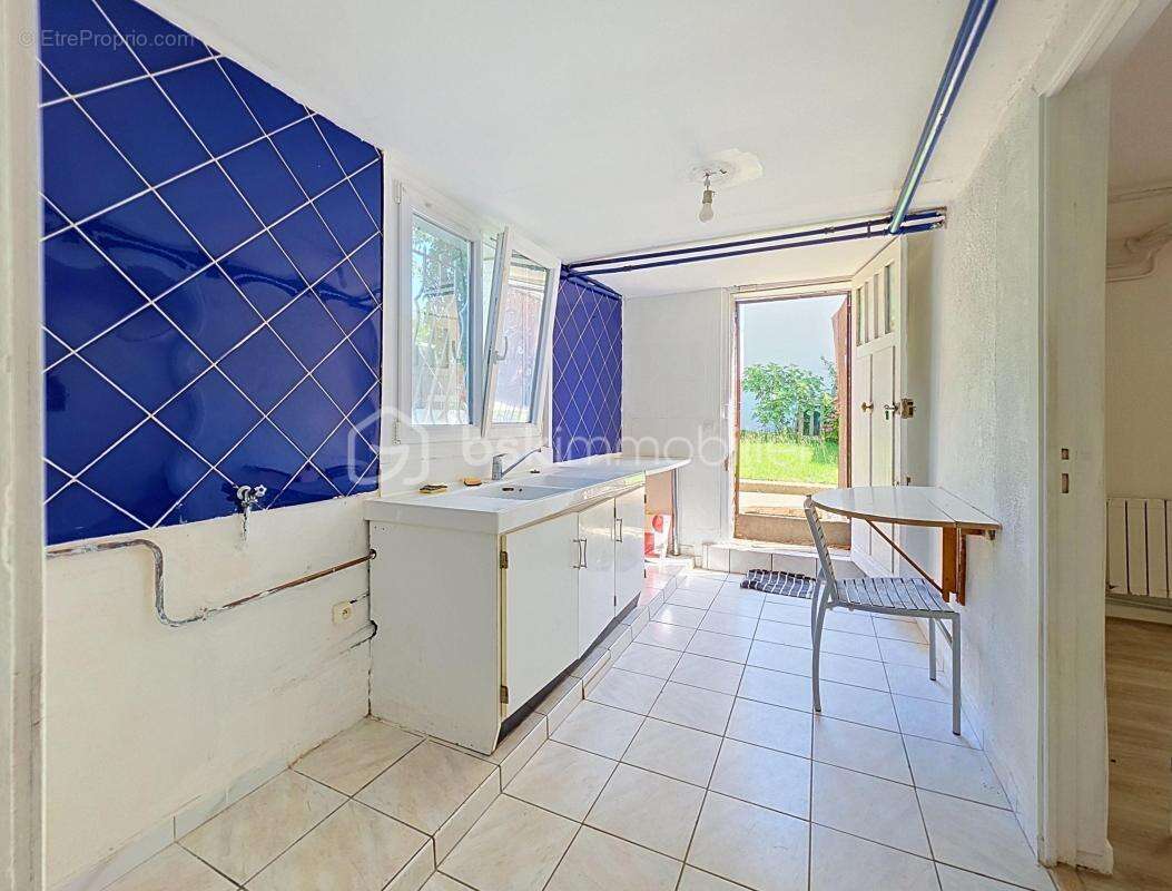 Maison à VITRY-SUR-SEINE