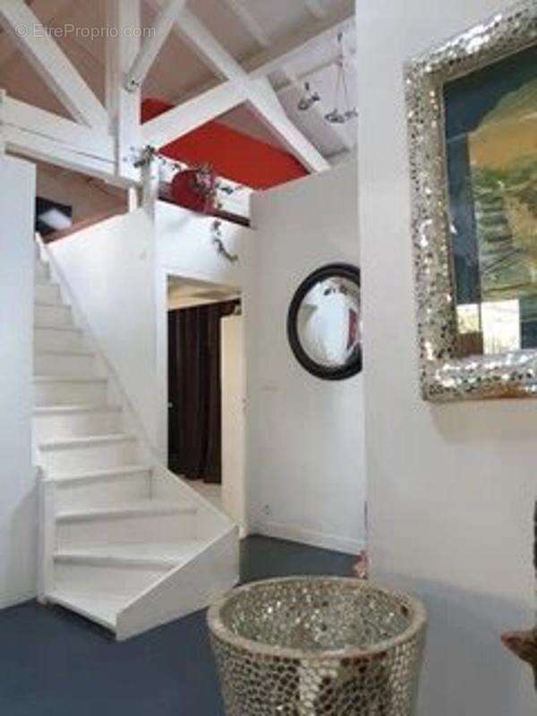Loft d'habitation + activité professionnelle de 305 m²  sur  Terrain : 455 m2 - photo 9
