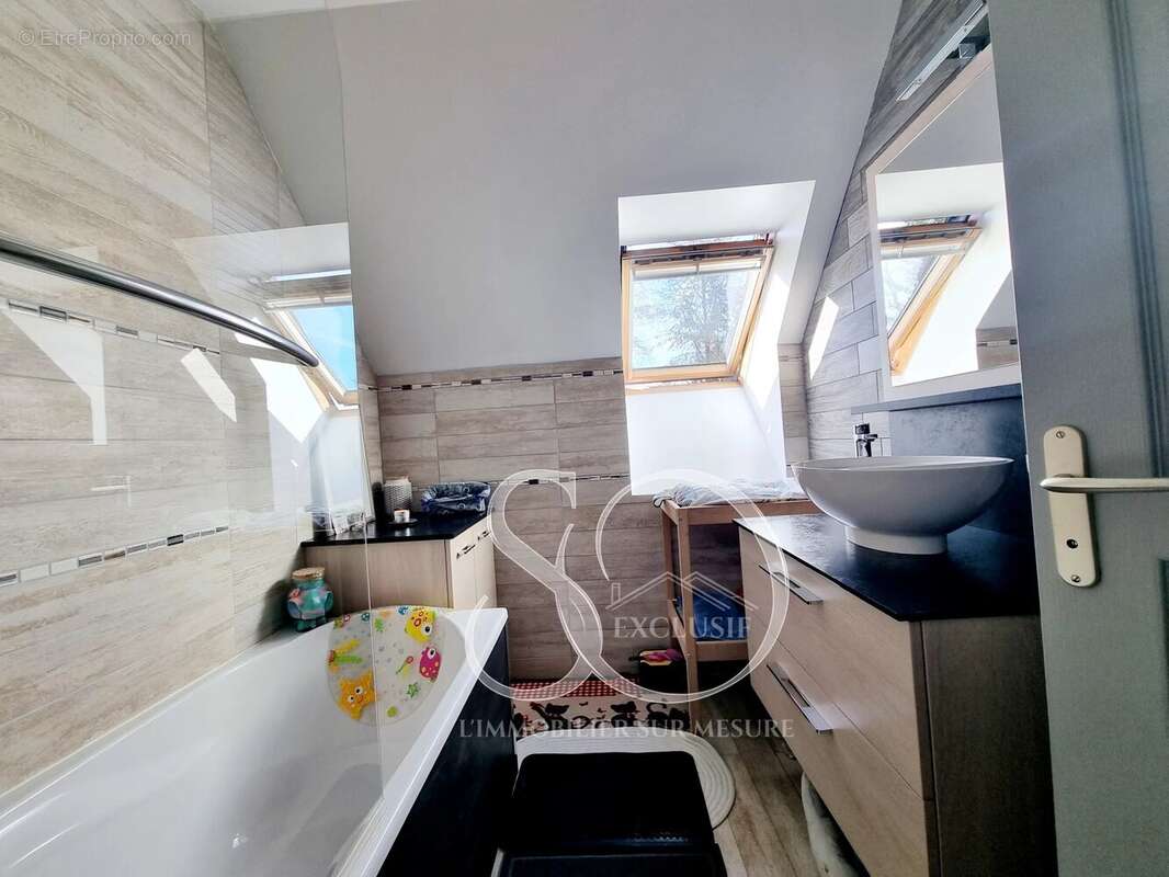 Maison à MONTFORT-L'AMAURY