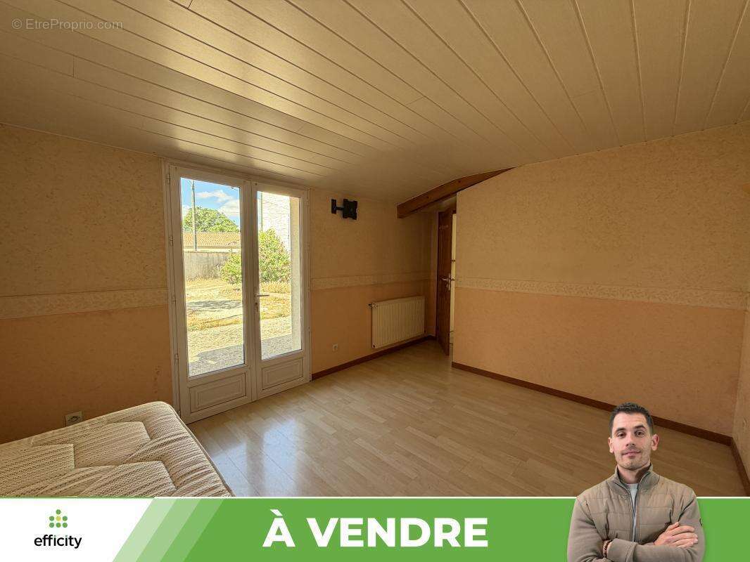 Maison 169 m² à Chabournay  - photo 11