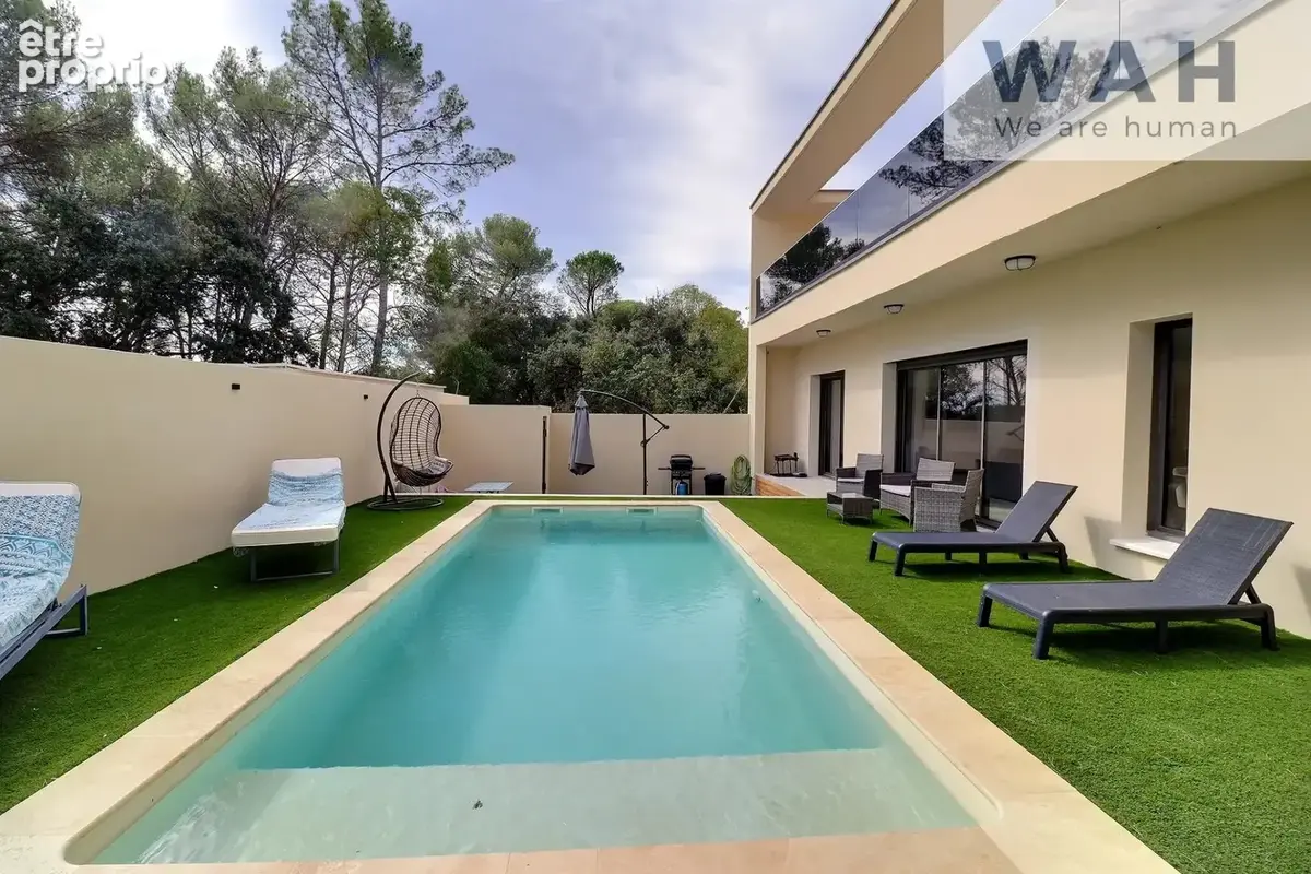 VILLA NEUVE de Standing 190 m2 7 P avec piscine à Vergèze 30 - photo 15