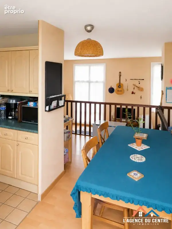 Maison 5 pièces 81.67 m² secteur mairie - photo 3