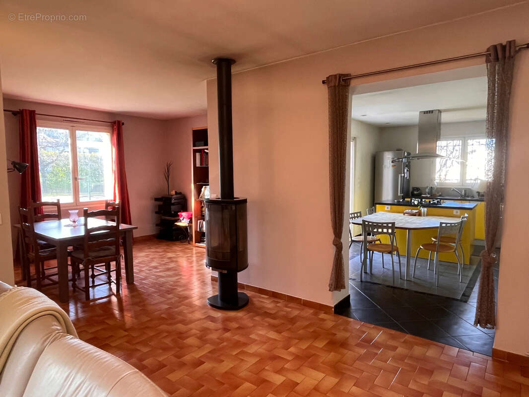 Maison à SAINT-VALLIER-DE-THIEY