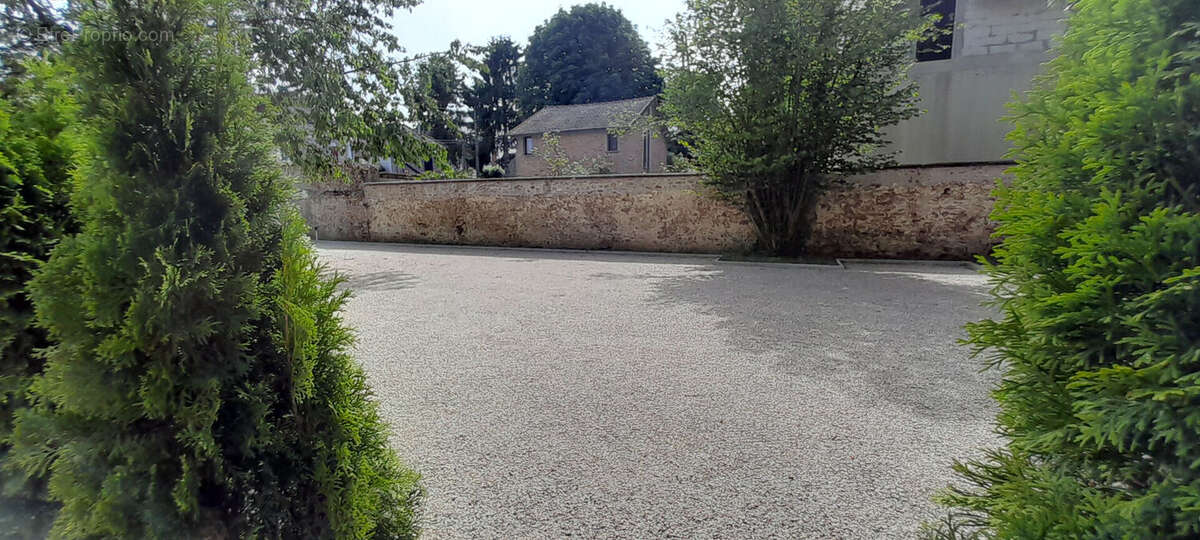 Appartement à LIMOURS