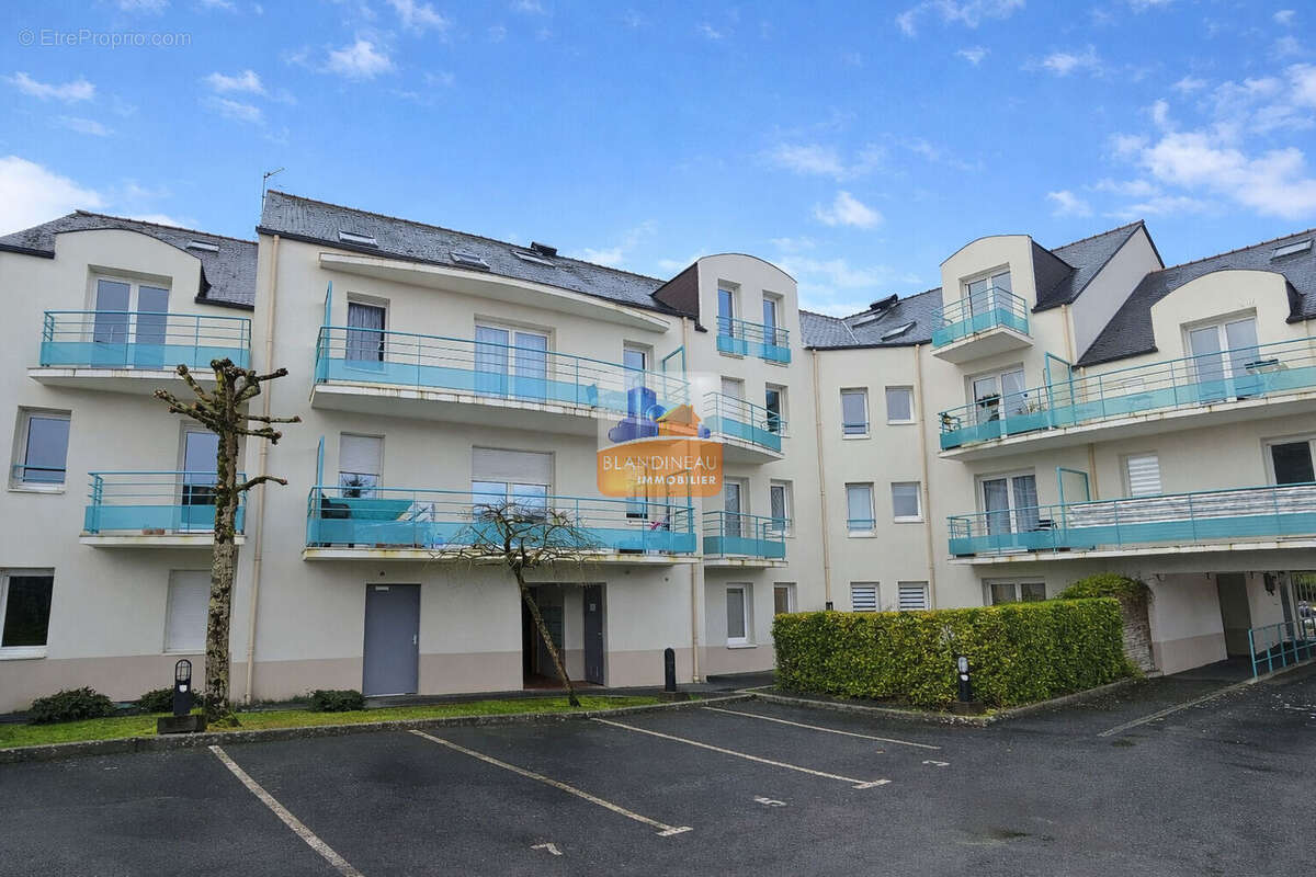Appartement à BOUGUENAIS