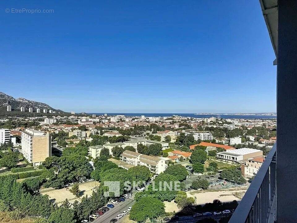 Appartement à MARSEILLE-9E