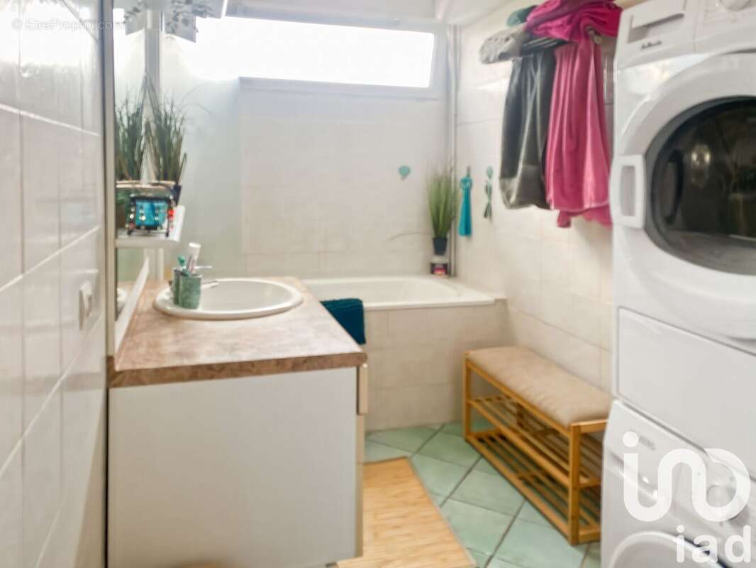 Photo 9 - Appartement à BRIE-COMTE-ROBERT