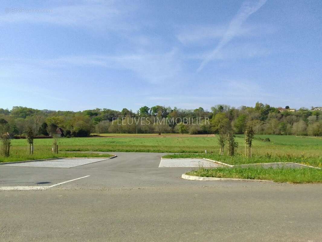 Terrain à NAVARRENX