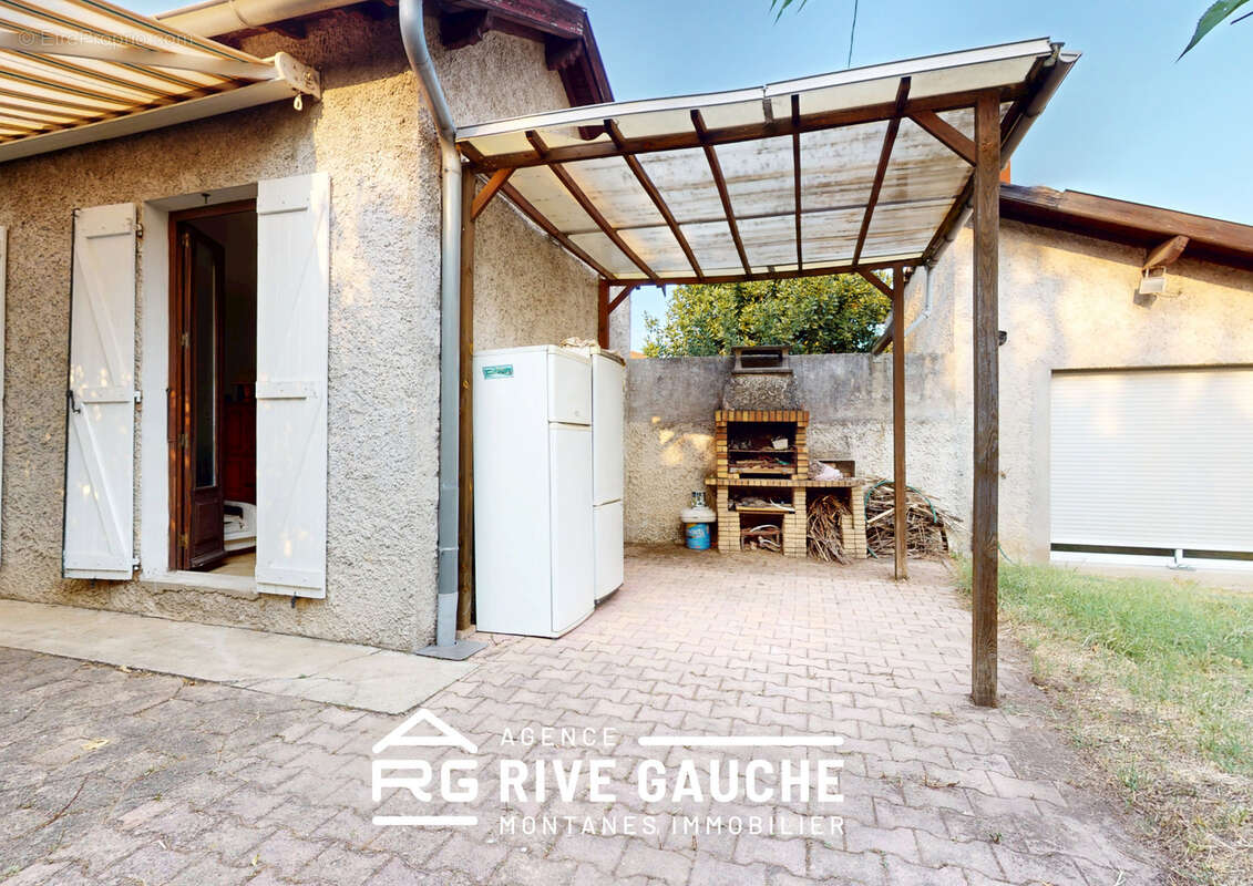 Maison à ROUSSILLON