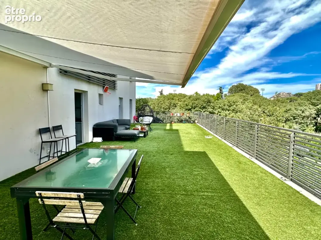 MARSEILLE 10EME, T4/5 de 100m2 avec Terrasse de 86m2, Double BOX Fermé et Place de Parking Privative - photo 13