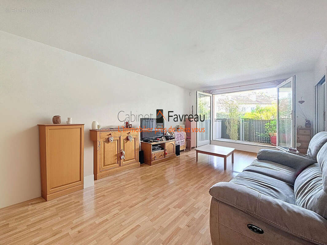Appartement à VITRY-SUR-SEINE