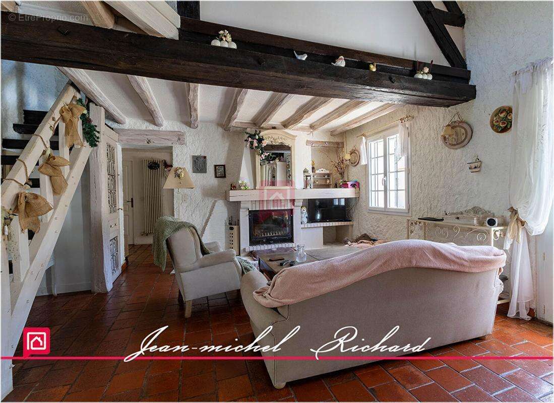 Maison Lassay Sur Croisne 8 pièce(s) 240 m2 - photo 3