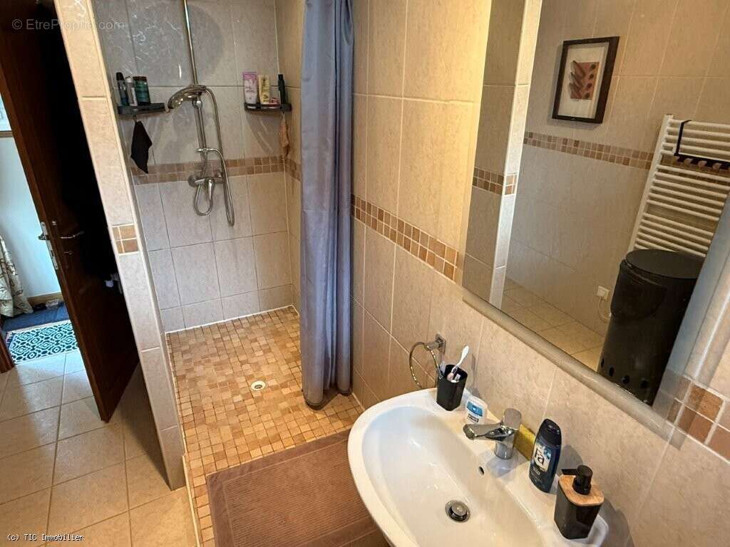 Maison à VERTEUIL-SUR-CHARENTE