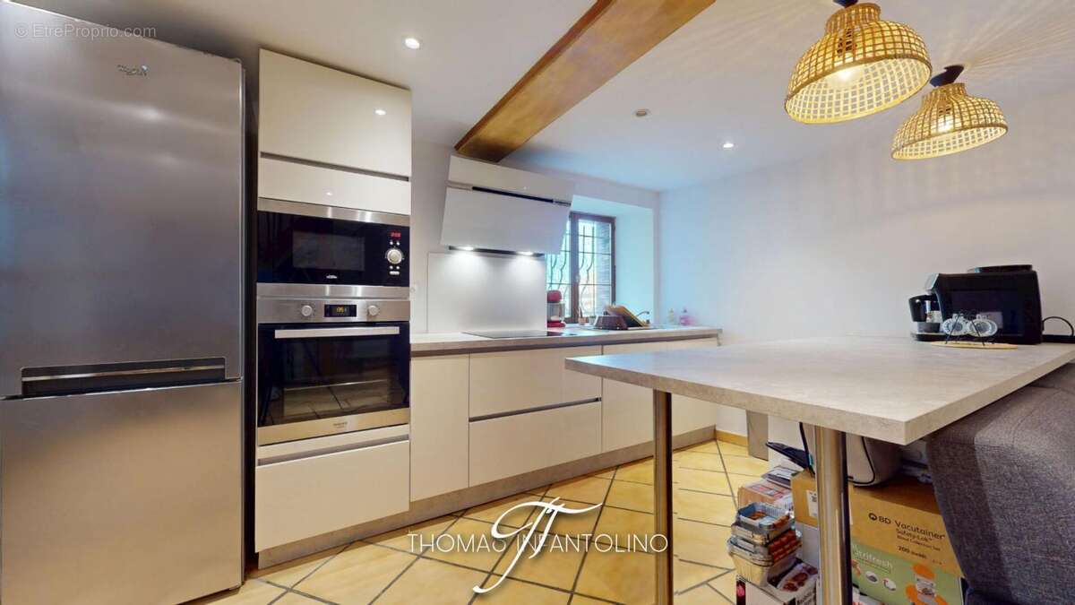 En exclusivite - alairac - maison de village - 1 chambre - 1 salle d'eau - climatisation - photo 4