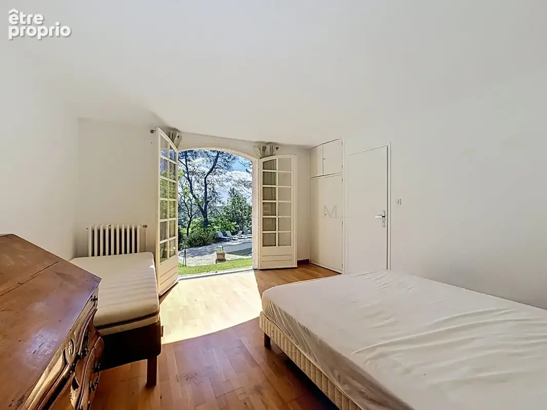 Propriété d'exception sur 13.057 m² avec vue dominante - photo 9