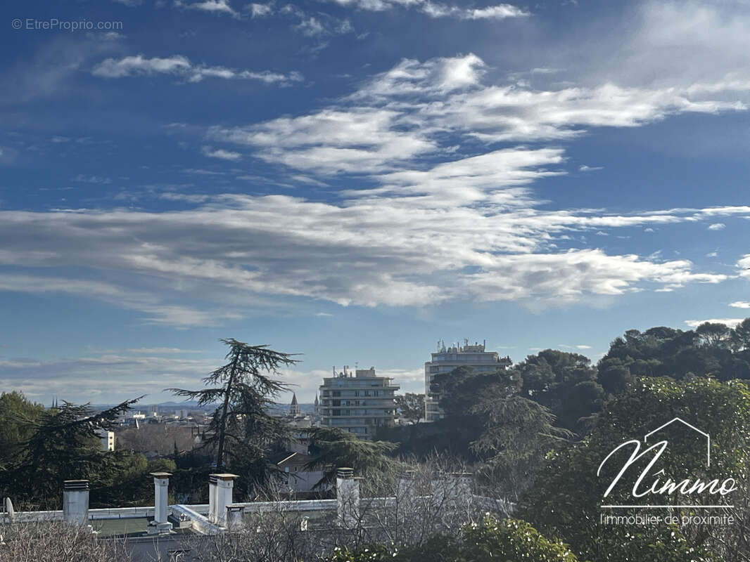 Appartement à NIMES