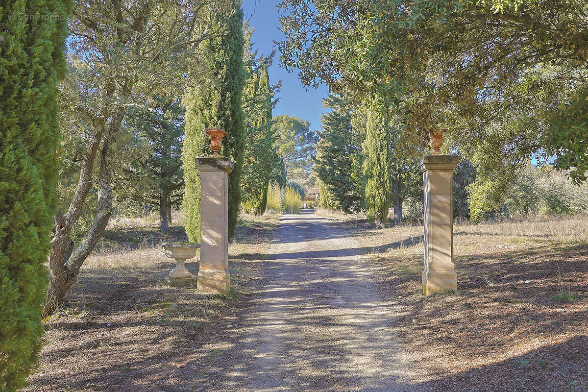 Maison à MOISSAC-BELLEVUE