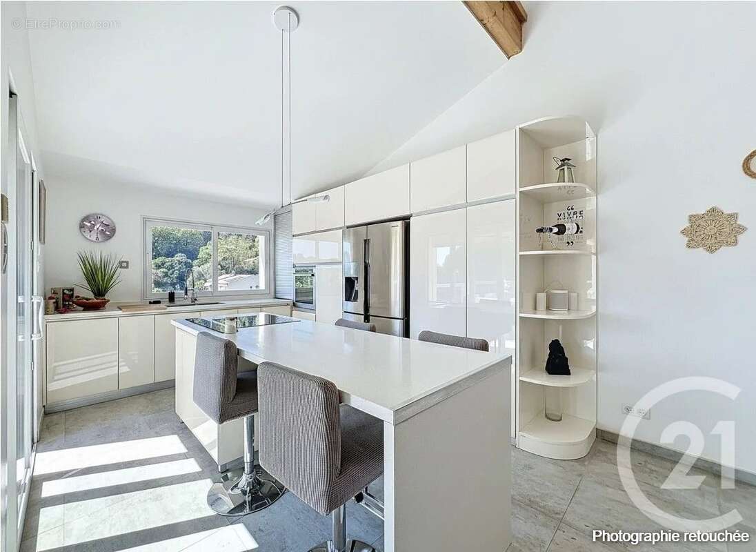 Maison à MOUGINS