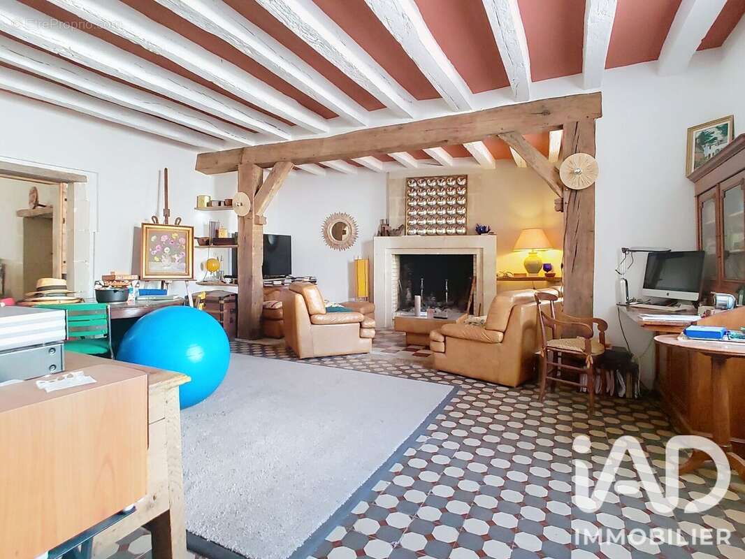 Maison 180 m² à Ambillou  - photo 5