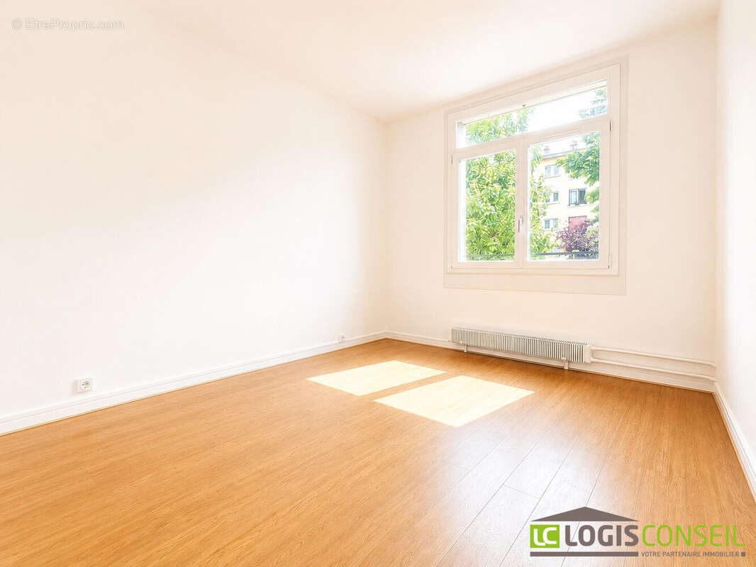 Appartement 55 m² à Chatillon  - photo 6