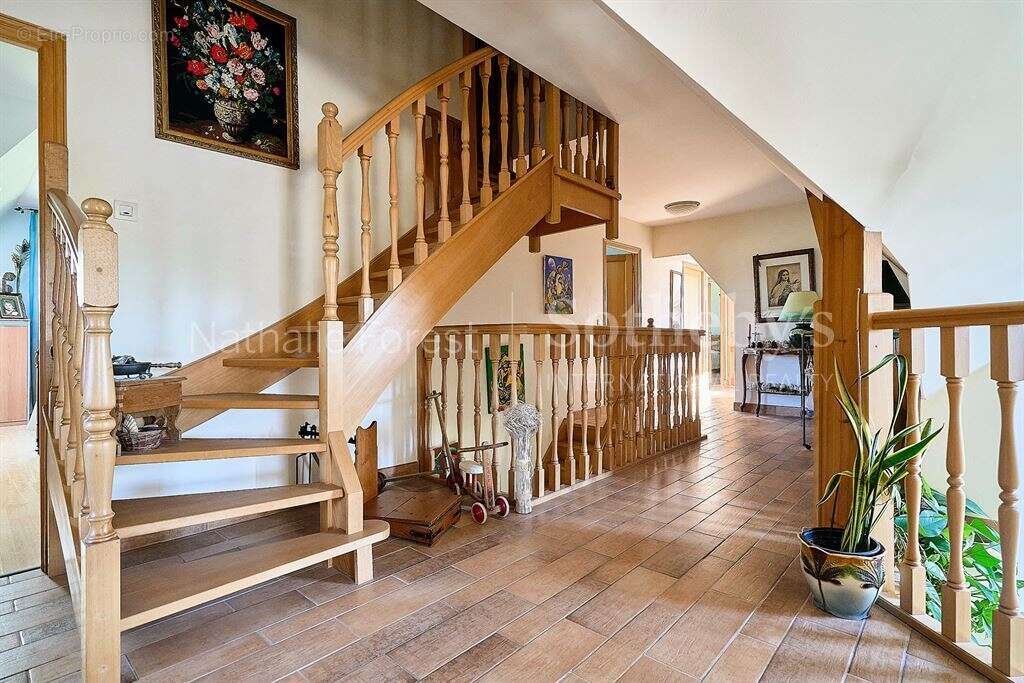 Maison à LOUVIL