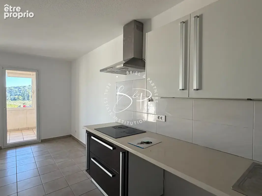 Lorgues, à vendre, appartement 2 pièces, dans résidence - photo 5