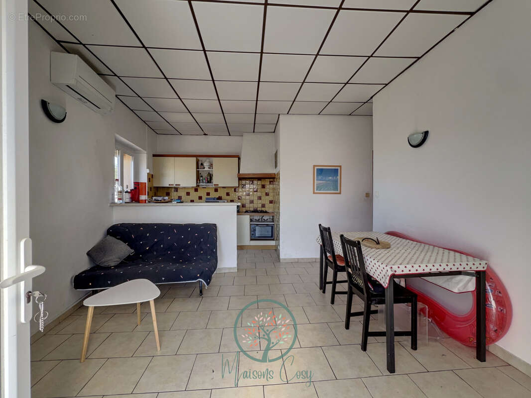 Appartement à SAUSSET-LES-PINS