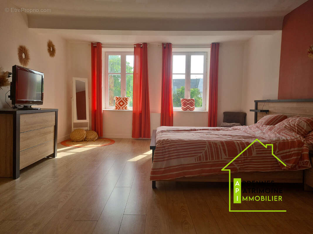 Maison 5 pièces 170m2 - photo 3