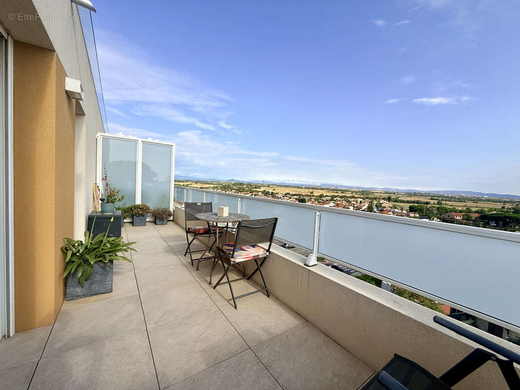 Appartement à VILLENEUVE-DE-LA-RAHO
