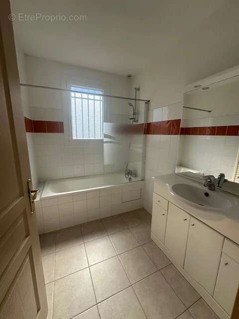 Maison à SAINT-MAXIMIN-LA-SAINTE-BAUME