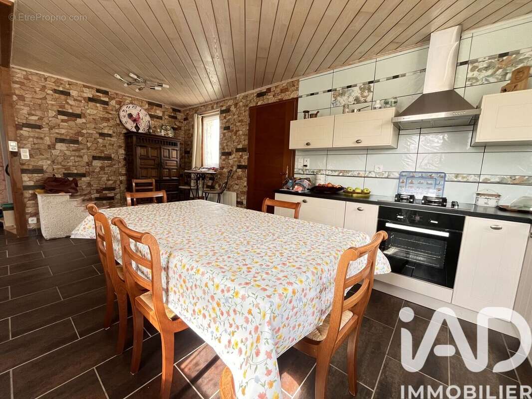 Photo 6 - Maison à CARHAIX-PLOUGUER