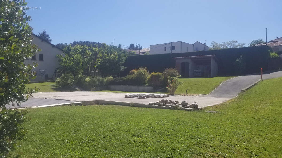 Terrain à AUREC-SUR-LOIRE