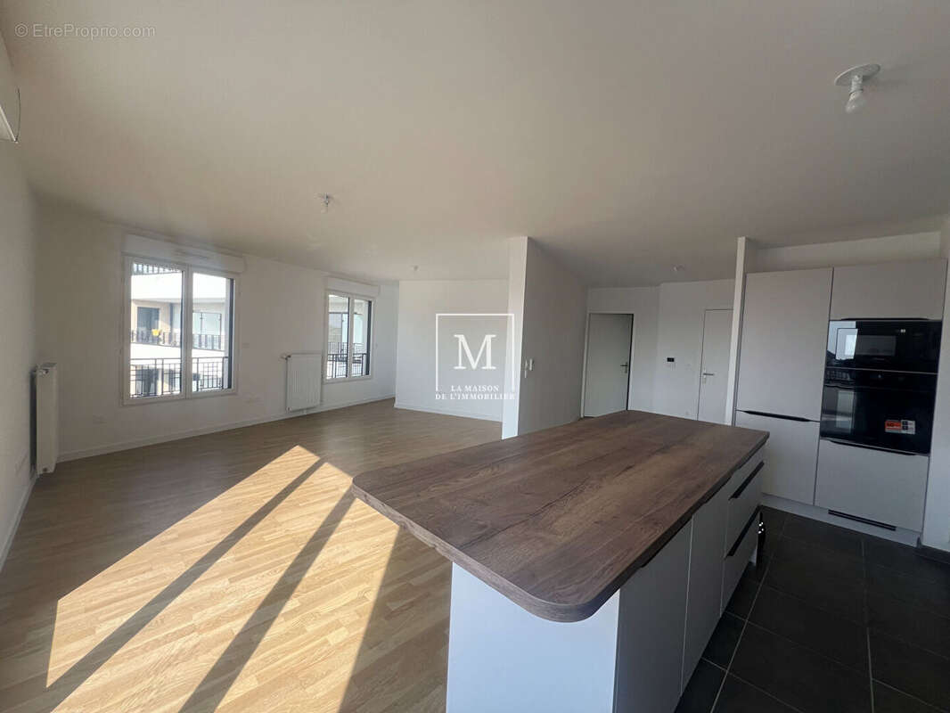Appartement à MAISONS-LAFFITTE