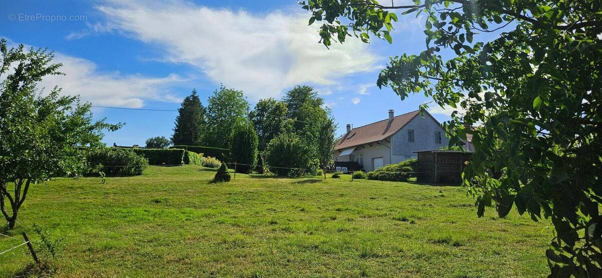 Photo 1 - Maison à PIERRE-DE-BRESSE