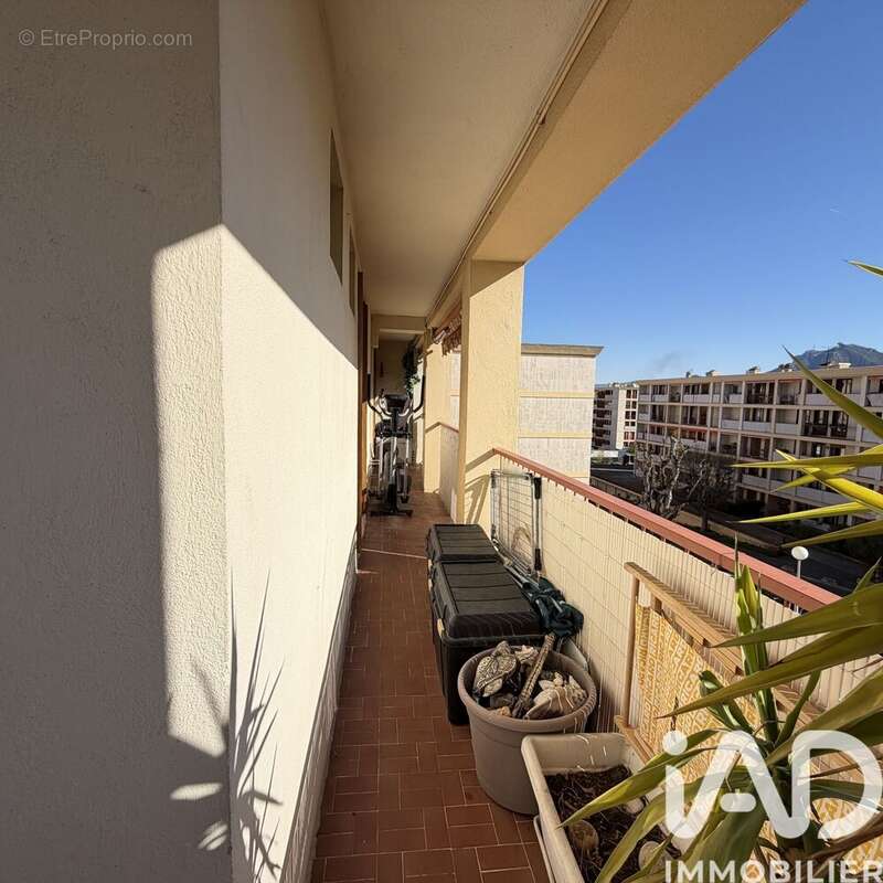 Photo 4 - Appartement à AUBAGNE