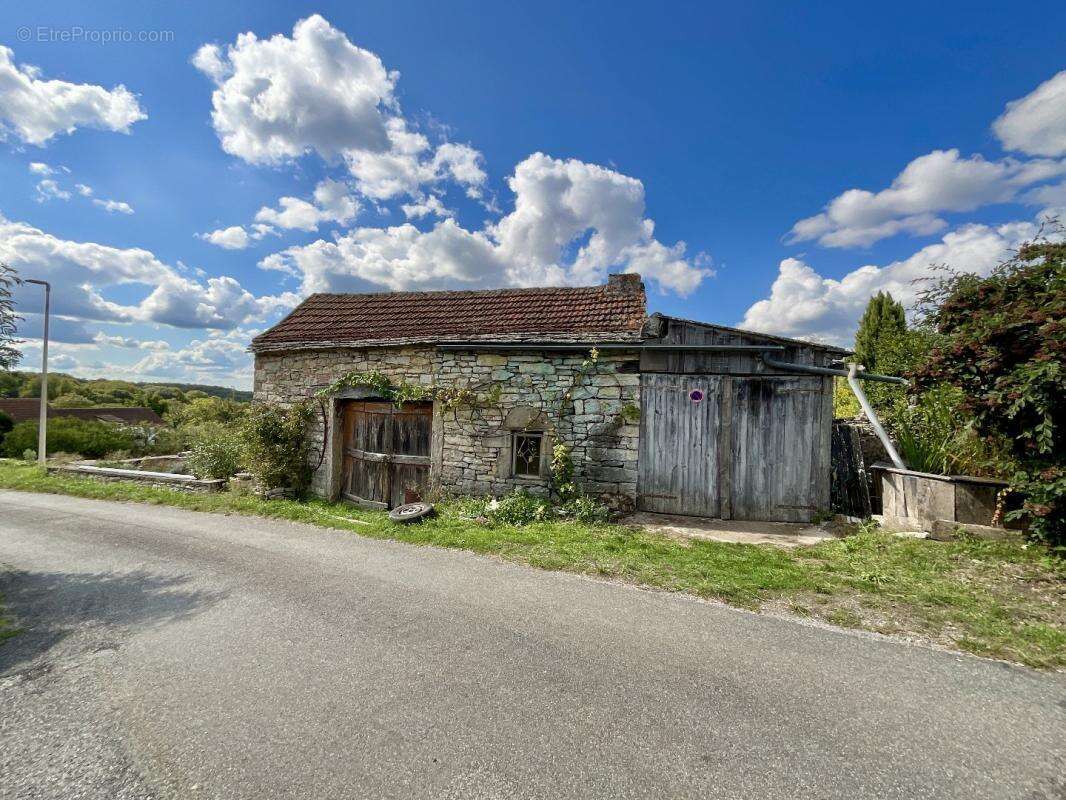 Maison à SAINT-JEAN-DE-LAUR