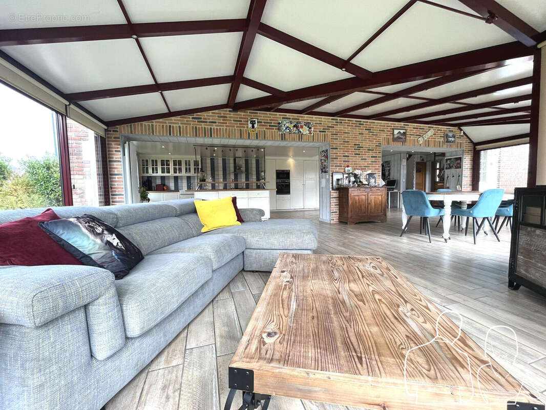 Maison à MANNEVILLE-SUR-RISLE