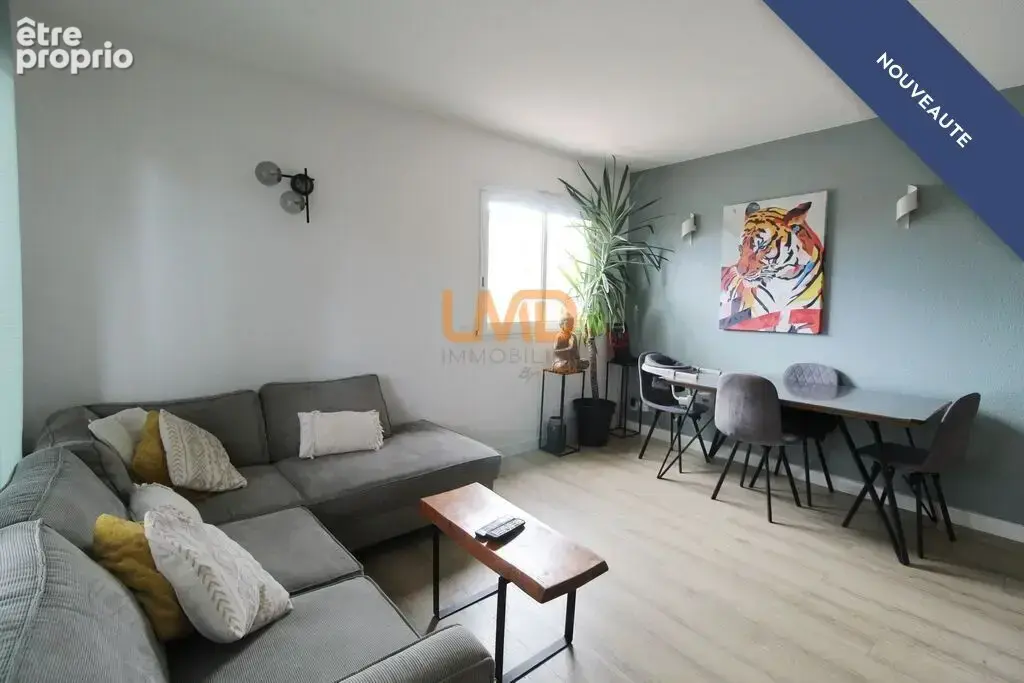 Appartement T3 entièrement rénové avec terrasse et garage - photo 2