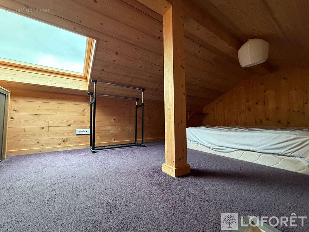 Appartement à LES GRANGETTES