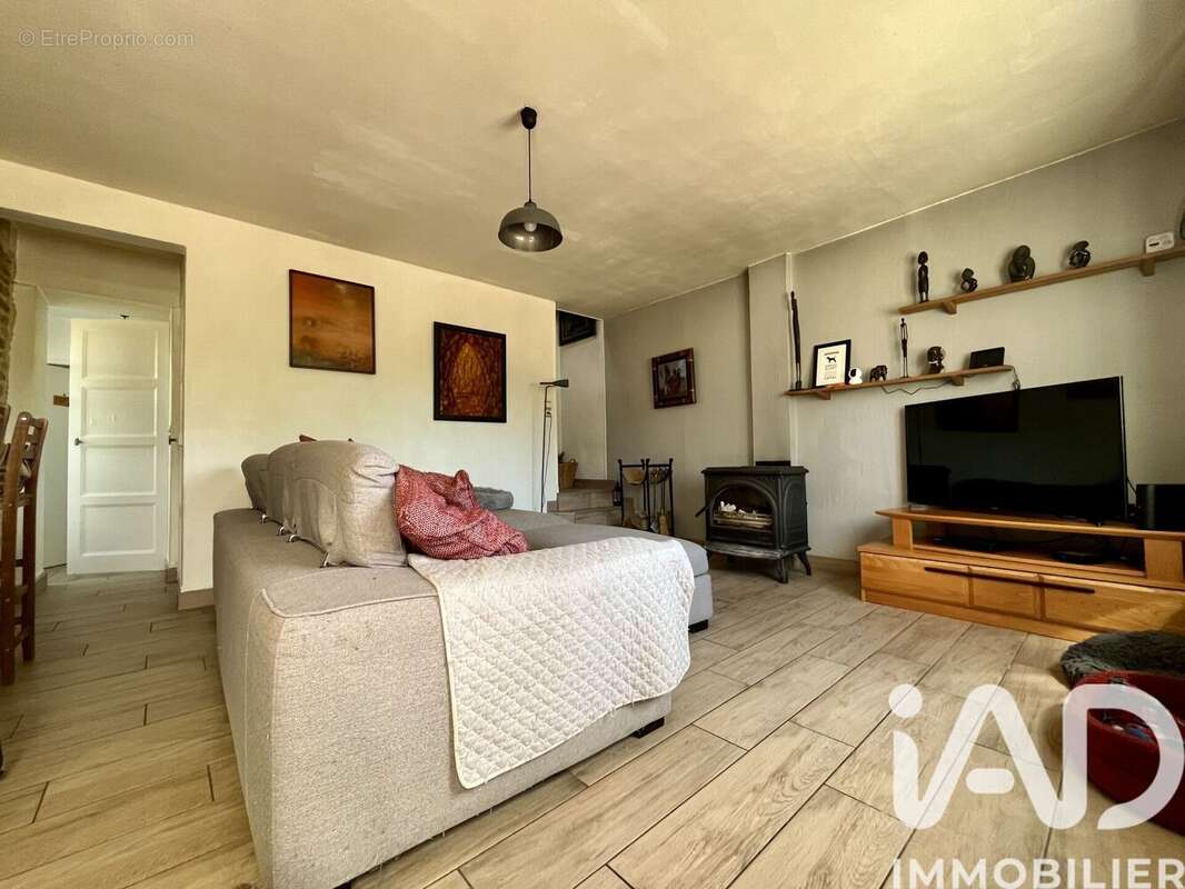 Maison 144 m² à Asnieres-En-Bessin  - photo 6