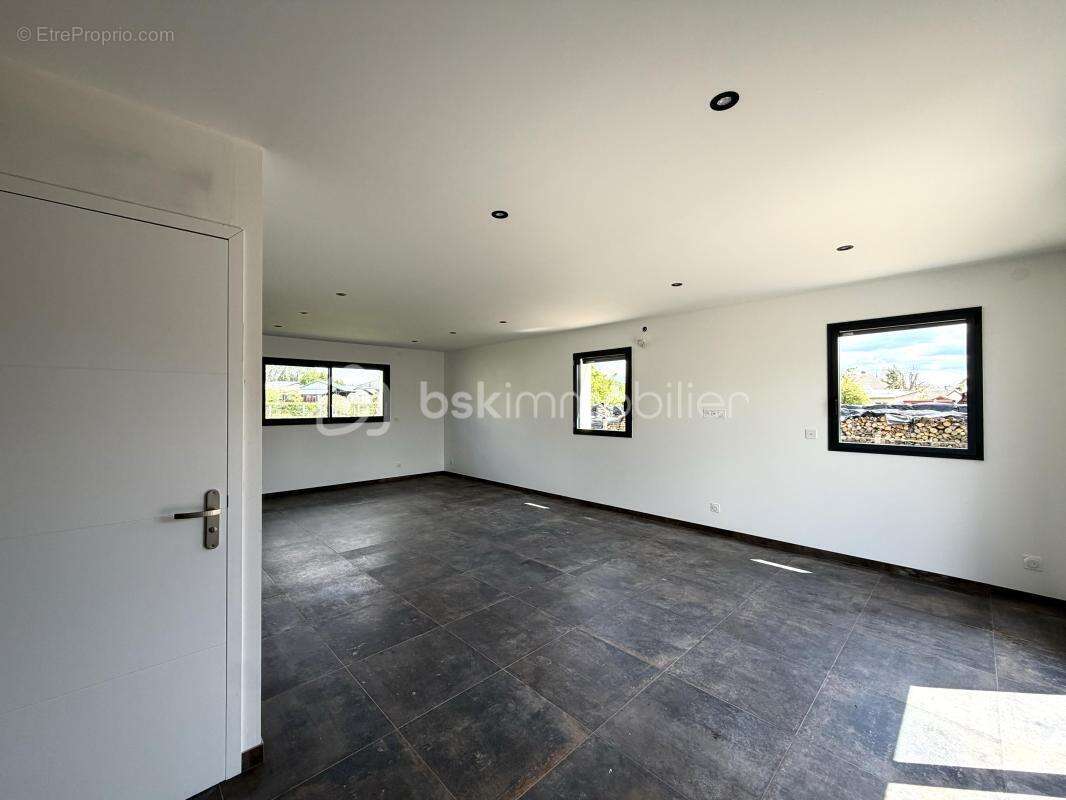Maison 2026 - garage - 3 chambres - 2 salles de bain - photo 8